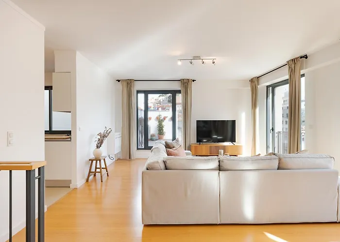 Penthouse For The City Lovers - Castle View & Parking