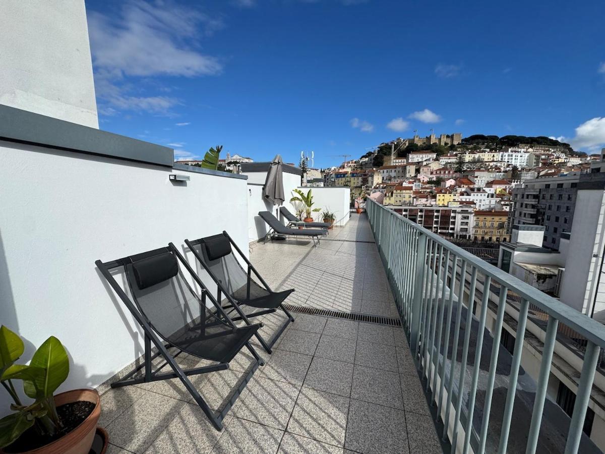 Penthouse For The Lovers - Castle View & Parking Apartment