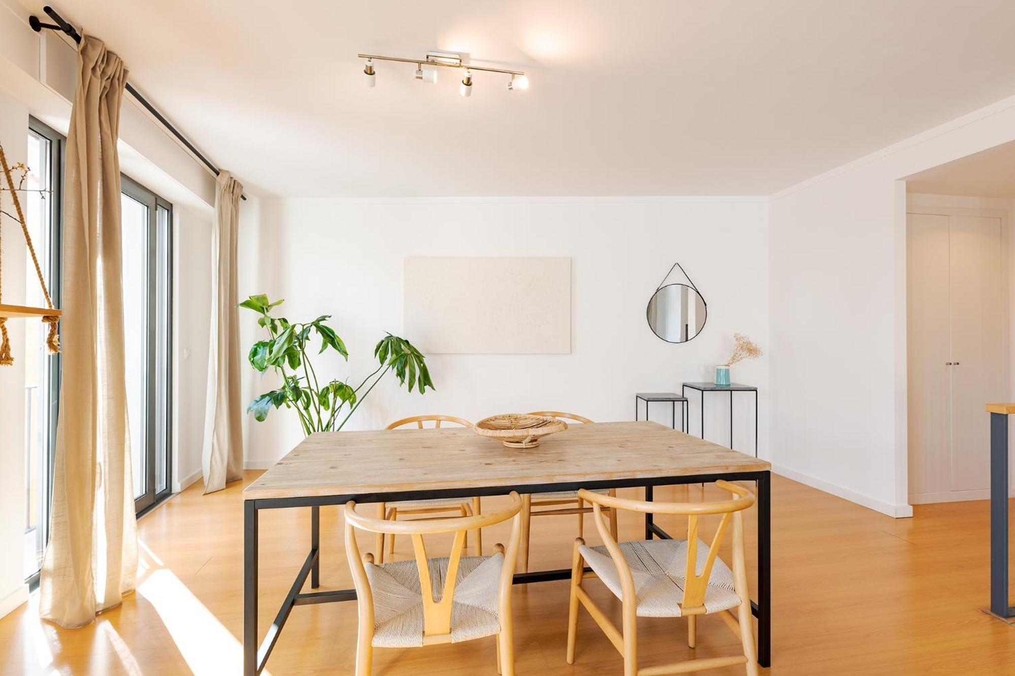 Penthouse For The Lovers - Castle View & Parking Apartment *